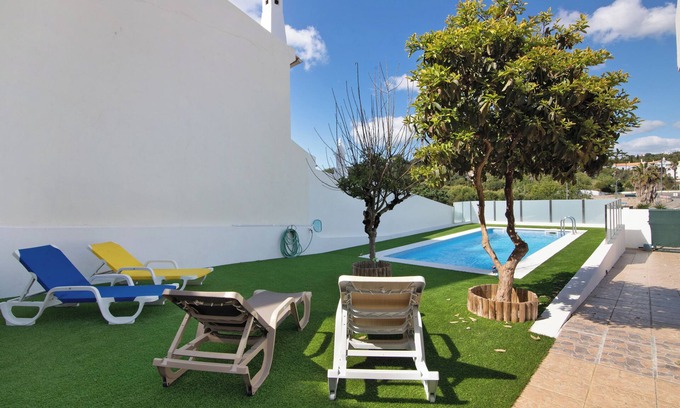 Urbanizacao dos Calicos Villa | Villa 'Neves' with Mountain View, Private Pool and Private Terrace