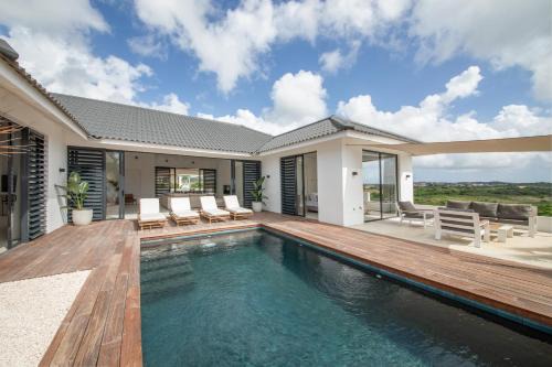 Jan Thiel Villa | Villa Noma - Luxe Villa met uitzicht Spaanse Water