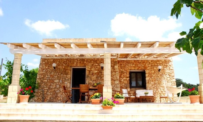 Torre Pali Villa | Villa noruena a few steps from the beaches