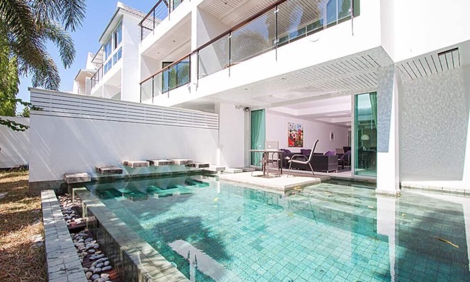 Kathu House | Villa on 3 floors, private pool, 10 mins to Patong beach, shopping & nightlife.