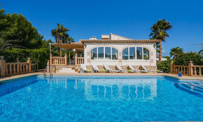 Urbanizacion La Mandarina Villa | Villa Oscar by Villa Plus