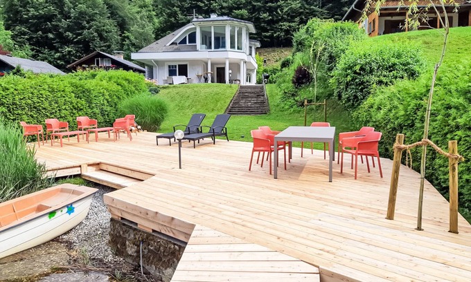 Landskron House | Villa Ossiacher Südufer by Interhome