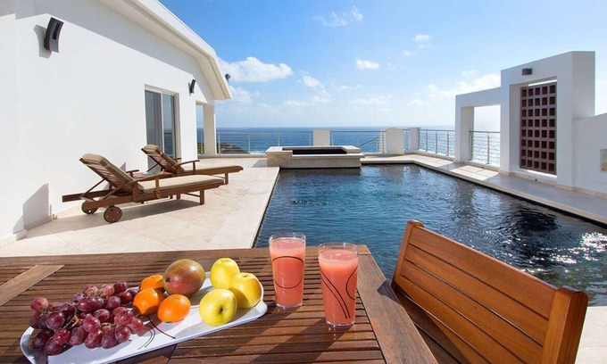 Oyster Pond Villa | Villa Paradiso (2/6 Rooms)