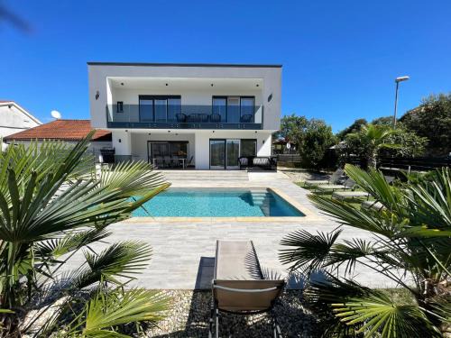 Pinezici Villa | Villa Palma