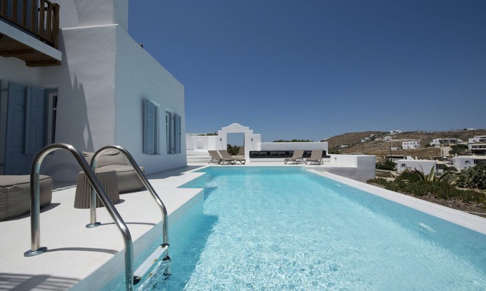 Agios Ioannis Villa | Villa Pearl