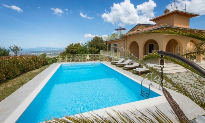 Massarosa Villa | Villa Pedona