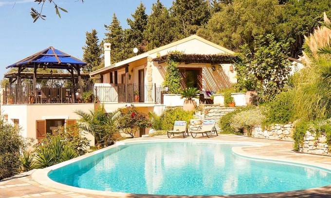 Spartylas Villa | Villa Petalutha - A Stunning Villa with panoramic sea and mountain views.