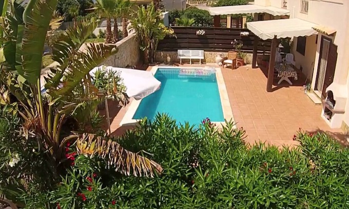 Tre Fontane Villa | " VILLA PINO " with pool for smart working only 50m from the see
