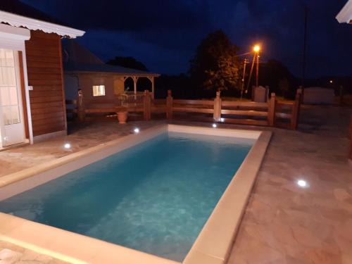 Saint-Louis Villa | Villa piscine Ribourgeon