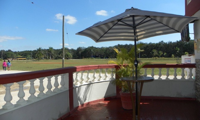 Municipality of Cienaga de Zapata House | Villa Plata Tropical