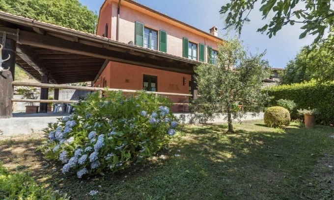 San Marcello Piteglio Villa | Villa Popiglio Comfortable holiday residence