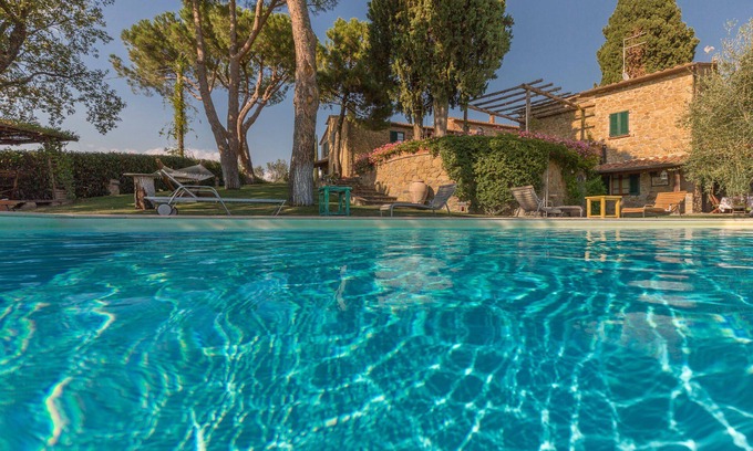 Lucignano Villa | Villa Poggiospinoso - Holiday Country villa with swimming pool in Lucignano, Valdichiana, Tuscany