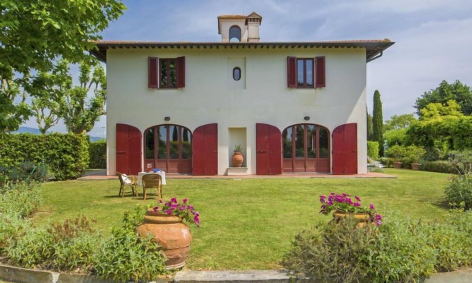 Lari House | Villa Ponticelli by Interhome