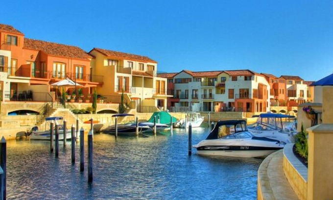 Wannanup Villa | Villa Port Grimaud on Bouvard Island