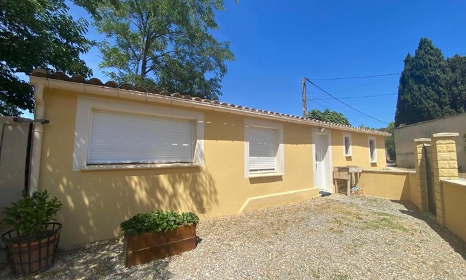 Bagnols-sur-Ceze Villa | Villa Premium 3 étoiles sur Terrain clos de 300 M2