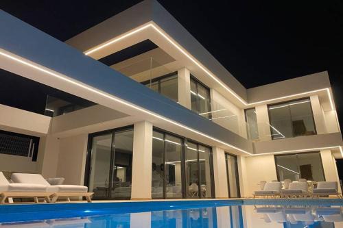 Cansalades Villa | Villa Rheia