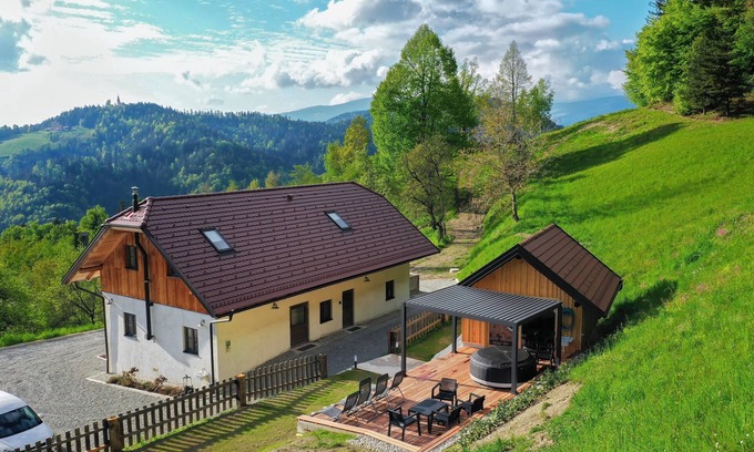 Slovenj Gradec Villa | Villa Richerberg with Sauna & Hot Tub & Beautiful Views