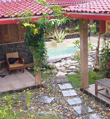 Watukarung House | Villa Rikna