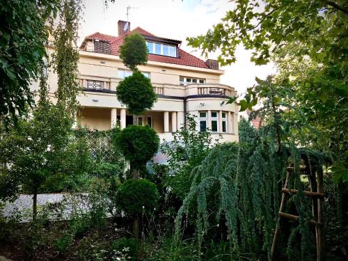 Zbraslav Apartment | Villa Riviera