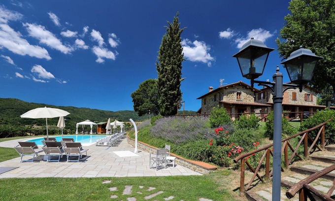 Starda Villa | VILLA ROMENA - Splendid stone Villa near Arezzo up to 22 people