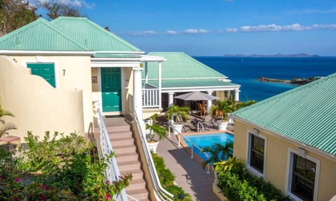West End Villa | Villa Rosa
