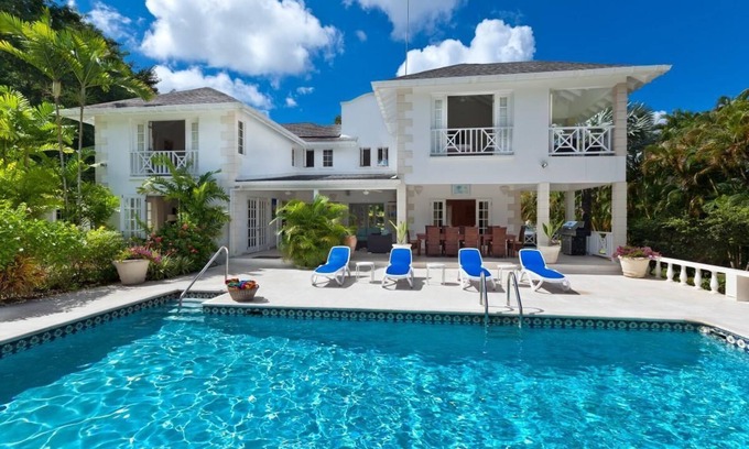 Halcyon Heights Villa | Villa Rose of Sharon by Fantasia Villas