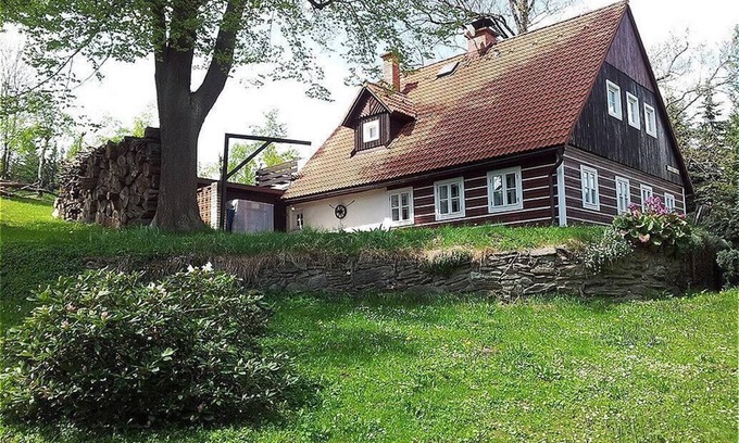Vichova nad Jizerou Villa | Villa- Roubenka - Three Bedroom Villa, Sleeps 11