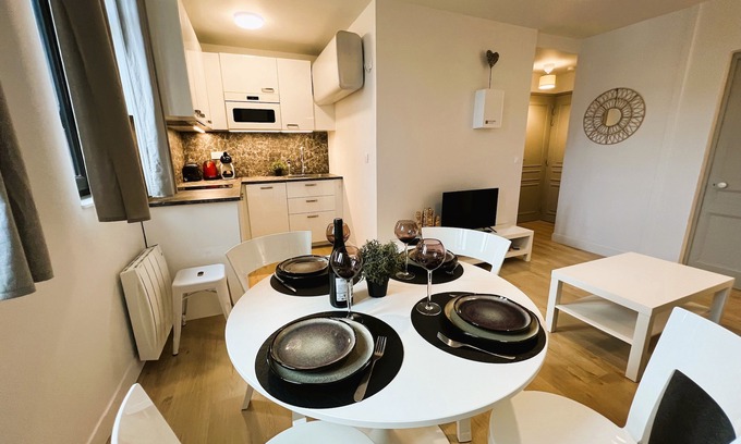 Le Treport Apartment | Villa Saint Jacques, Appart "La Mer"