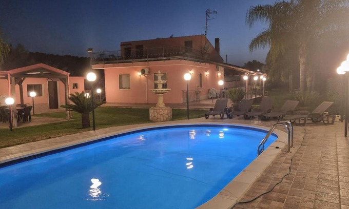 Syracuse House | Villa Sally