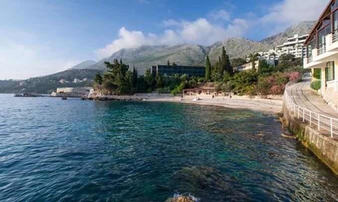 Plat Apartment | Villa Samba - Two-Bedroom Apartment with Terrace and Sea View