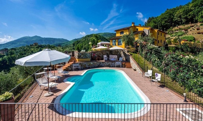 Casalguidi Villa | Villa San Biagio - Countryside villa with private pool