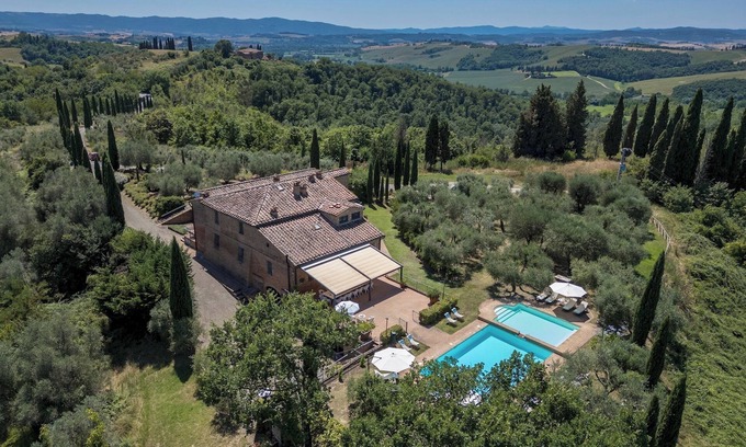 Bollano Villa | Villa San Nazario 18+2, Emma Villas