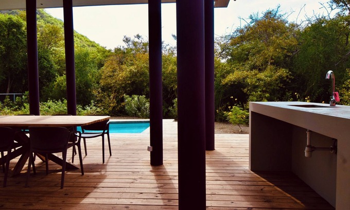 Sint Michiel Villa | Villa Sanara- modern eco design villa with private pool