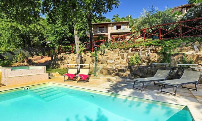 San Feliciano Villa | Villa Santarelli - Three Bedroom Villa, Sleeps 5
