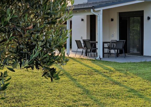 Dio-Olympos Villa | VILLA SEA LUX PLAKA Litochorou