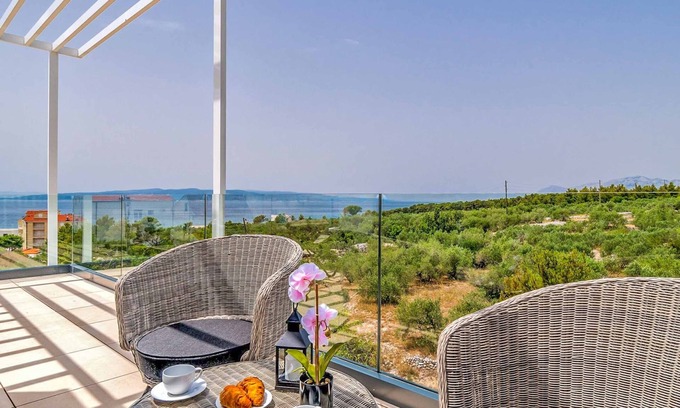 Promajna Villa | Villa Sea Melody I - Four Bedroom Villa, Sleeps 8