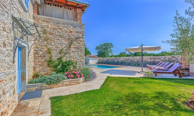 Krmed Villa | Villa Sensol - for ten guests with a pool, close to beach