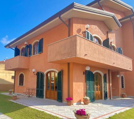 Querceta House | Villa Silvana