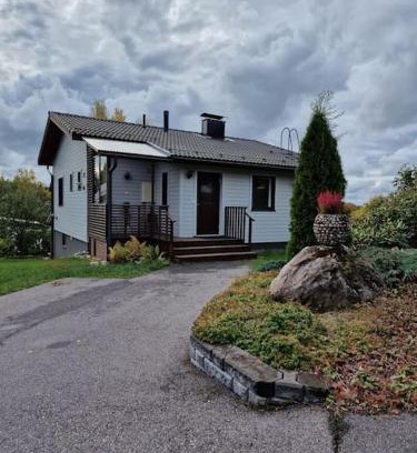 Lohja Villa | Villa Silve, yhden makuuhuoneen omakotitalo.