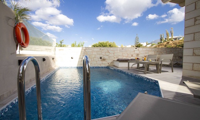 Kato Stalos Villa | Villa Sirocos, Private eco pool, near the beach