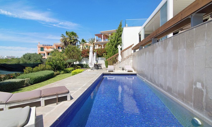 Montechoro Villa | Villa "Sweet Home Albufeira" with Private Pool, 2 Private Terraces & Wi-Fi