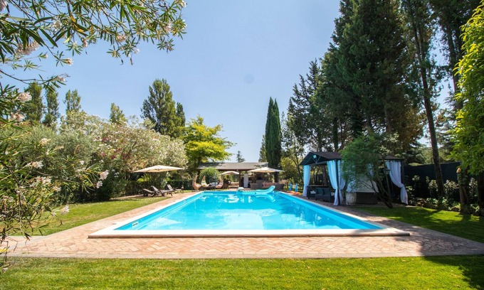 Campagnano di Roma Villa | Villa Teresa Anastasia 25 Minutes from Rome