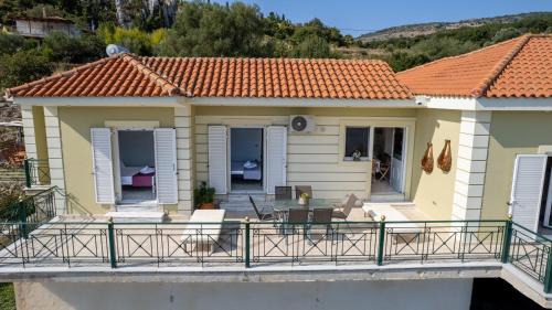 Paliki Apartment | Villa Theano - Family House in Lixouri, Kefalonia