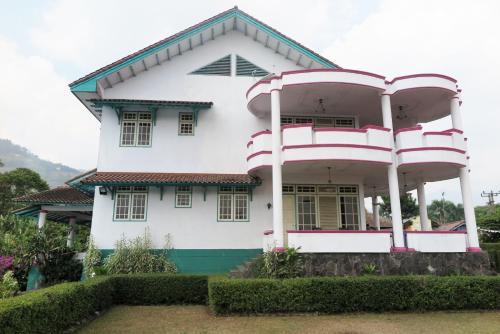 Cisarua Villa | Villa Tiandiva