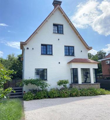 Rumst Bed & Breakfast | Villa Tibur - Near Boom & Rumst