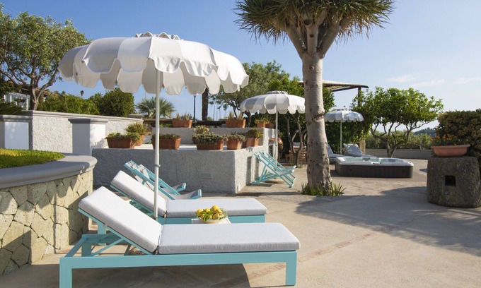 Forio Villa | Villa Titina: two independent and panoramic apartments with sea-sunset view