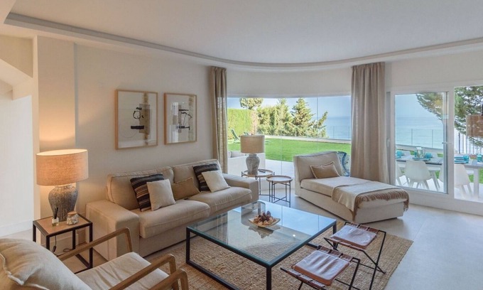 Velez-Malaga Villa | Villa Torium Vélez-Málaga by Ruralidays