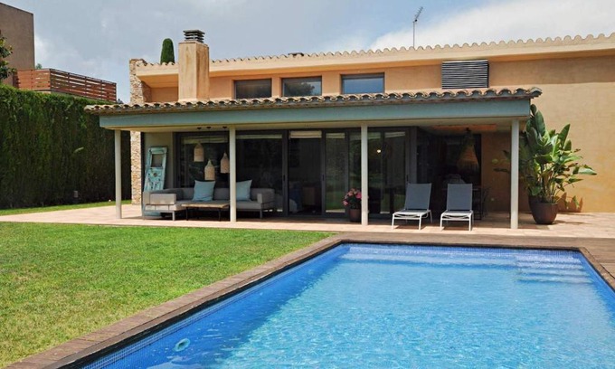 Torrent Villa | Villa Torrent Costa Brava, con piscina privada!