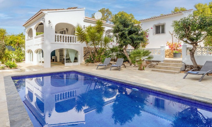 Jesus Pobre Villa | Villa 'Tranquila' with Private Pool, Wi-Fi and Air Conditioning
