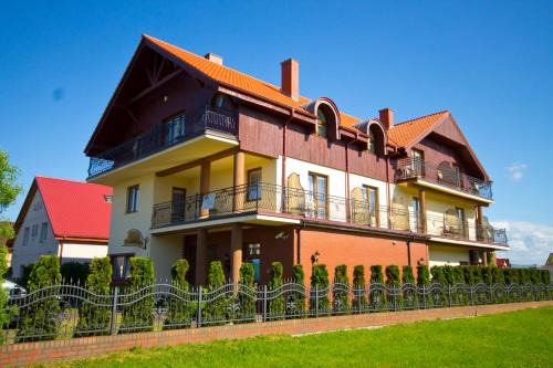 Leba House | Villa Tropikana